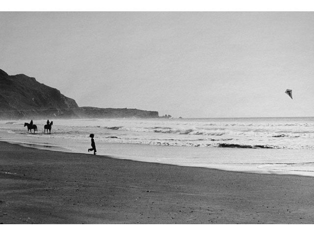 Usa. Stinton Beach, California. 1975 by Elliott Erwitt, silver gelatin
