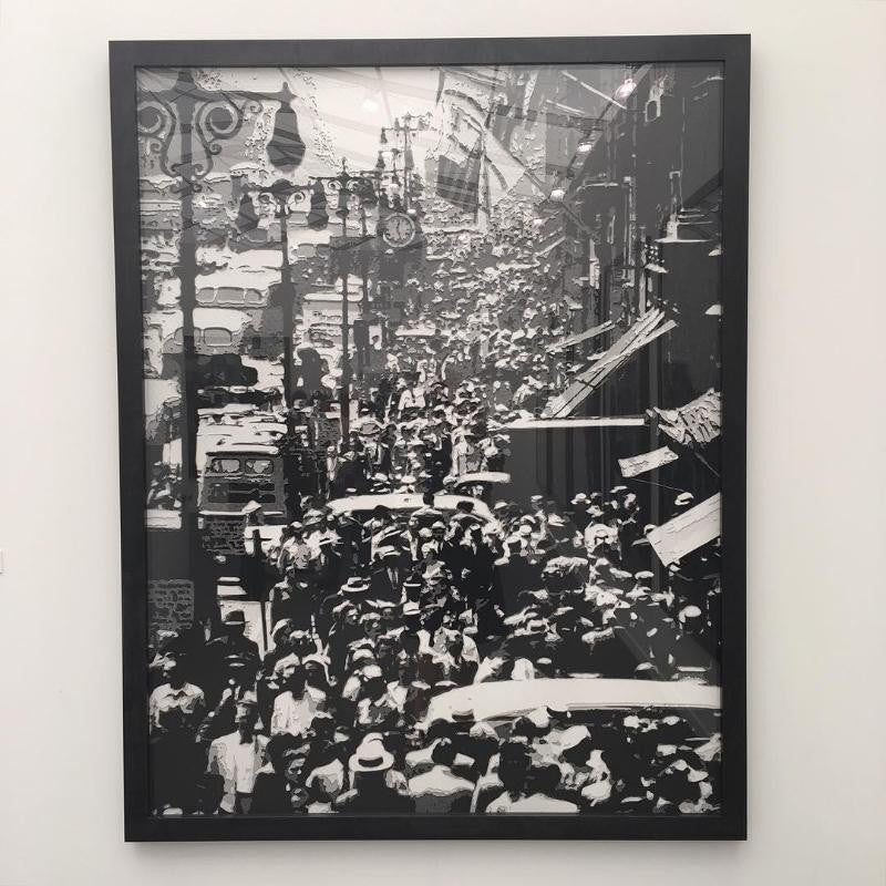 Noon Rush Hour on Fifth Ave 1949 by Vik Muniz, 2009 digital silver print